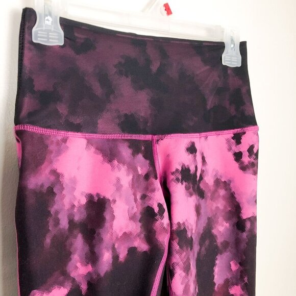 Lululemon Sweaty Endeavor Tie Dye High Rise Mesh Gathered Hem Leggings 8 - Picture 6 of 14